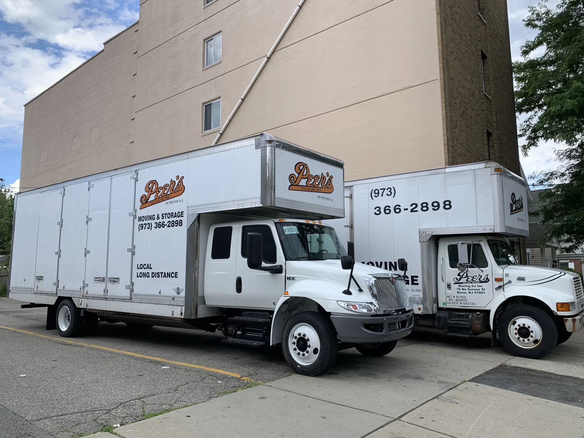 Peers Moving Co Inc logo